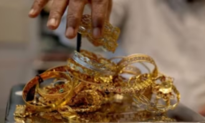 MCX Gold Price Above ₹1.60 Lakh Today